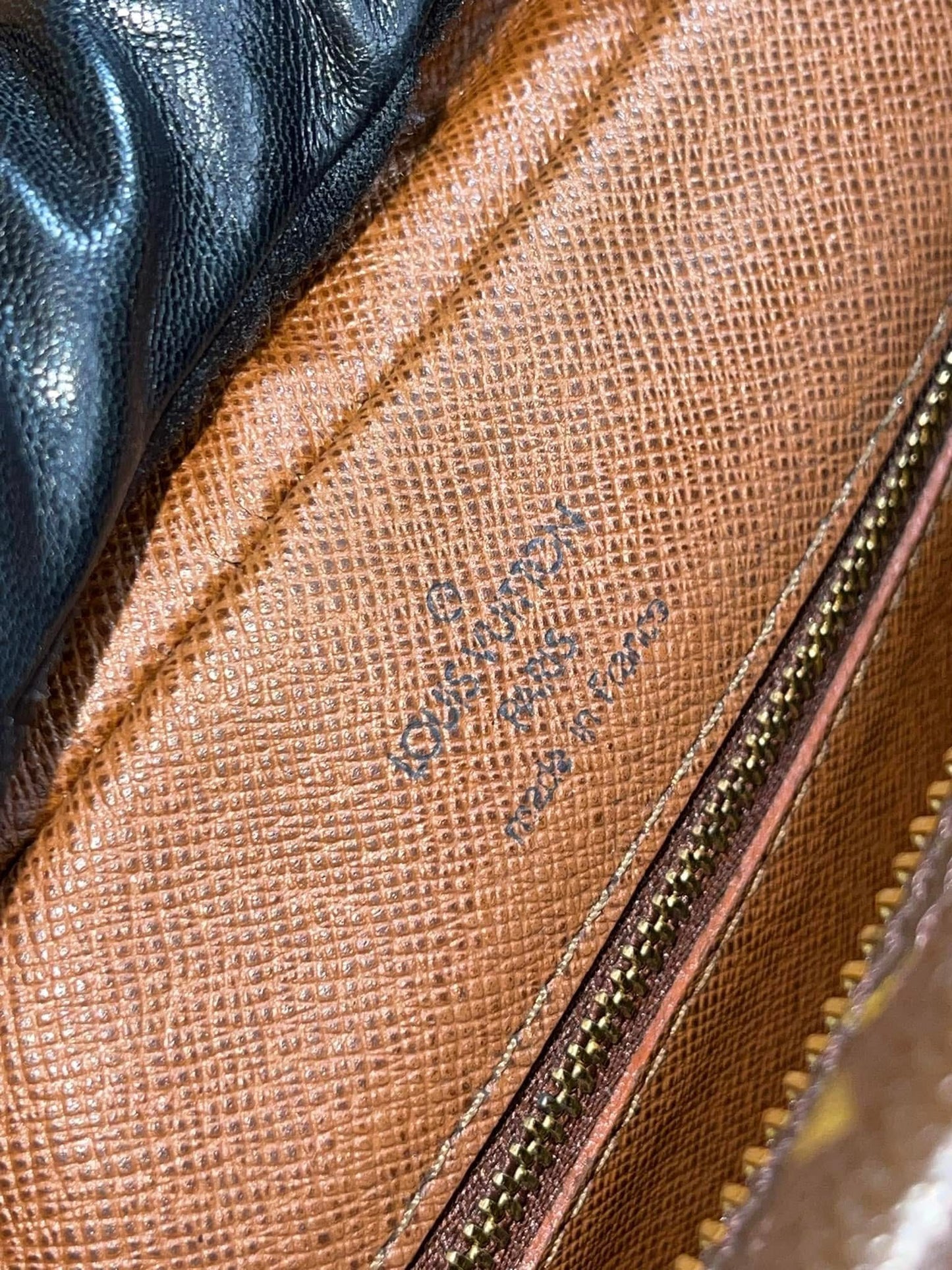 NILE CROSSBODY SHOULDER BAG PURSE MONOGRAM