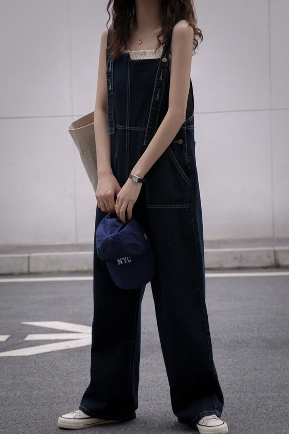 Retro Denim Overalls – Classic Style & Comfortable Fit