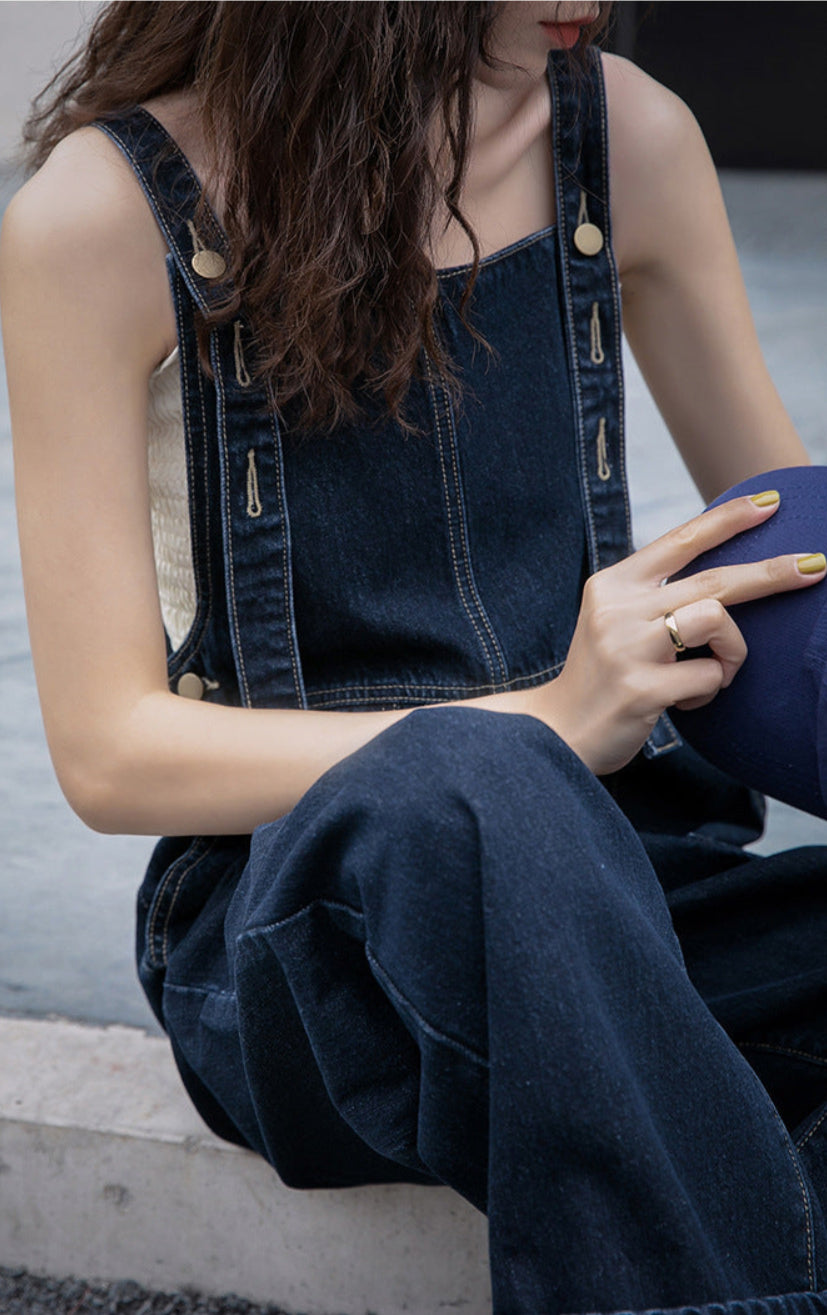 Retro Denim Overalls – Classic Style & Comfortable Fit