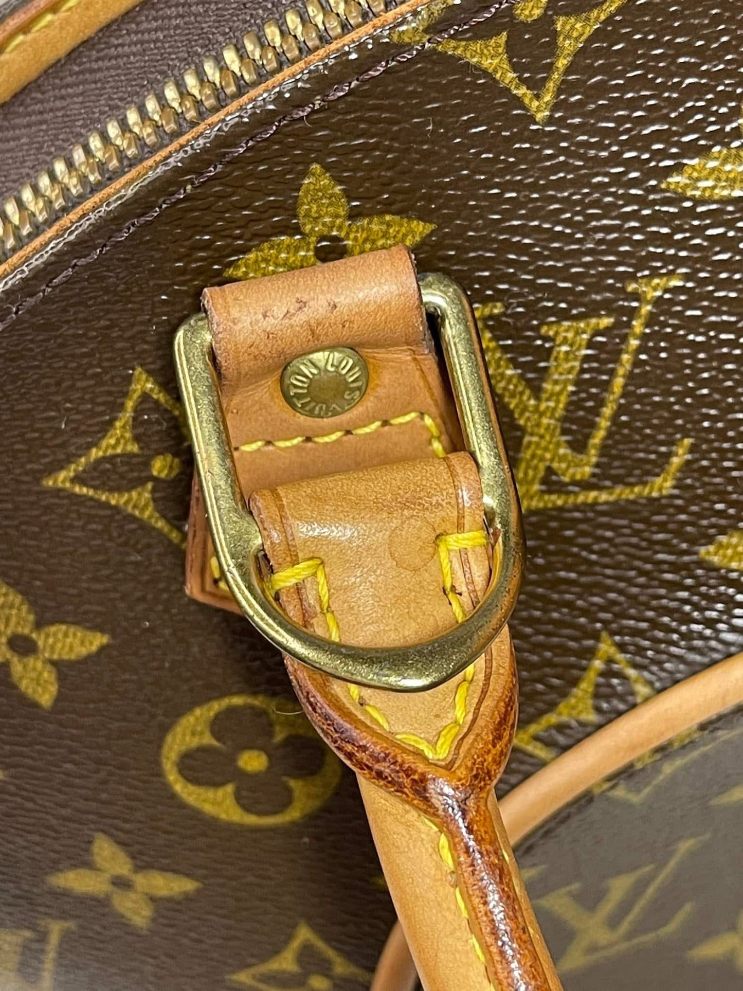 ELLIPSE PM HANDBAG MONOGRAM