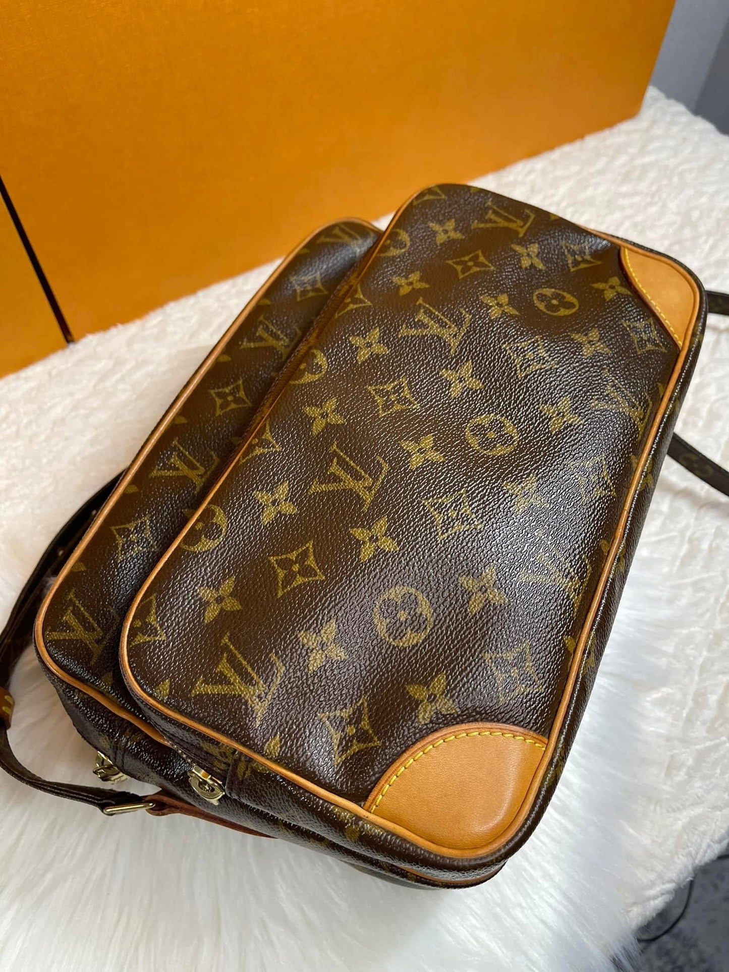 NILE CROSSBODY SHOULDER BAG PURSE MONOGRAM