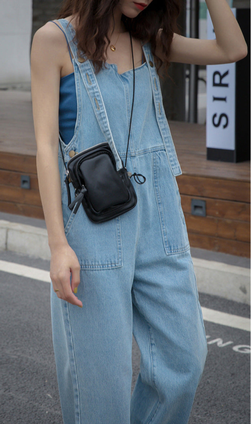 Retro Denim Overalls – Classic Style & Comfortable Fit