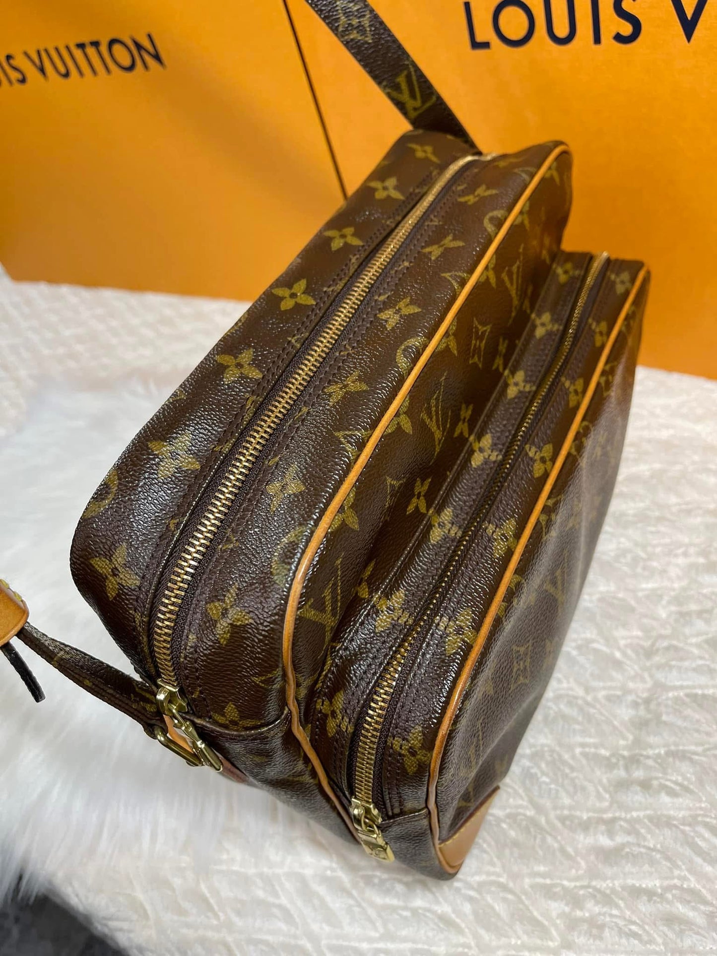 NILE CROSSBODY SHOULDER BAG PURSE MONOGRAM