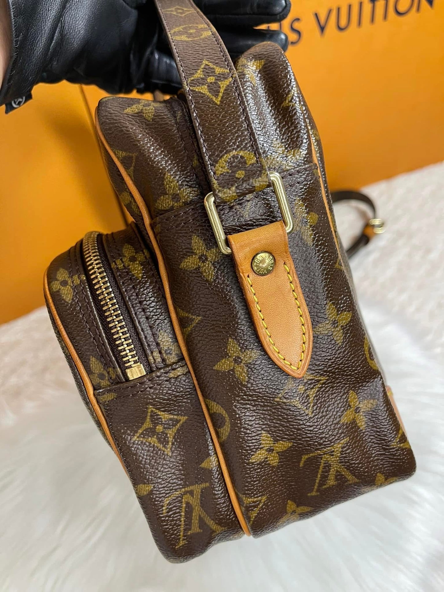 NILE CROSSBODY SHOULDER BAG PURSE MONOGRAM