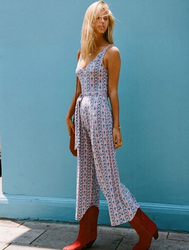 V-Neck Vintage Jumpsuit – Timeless & Stylish