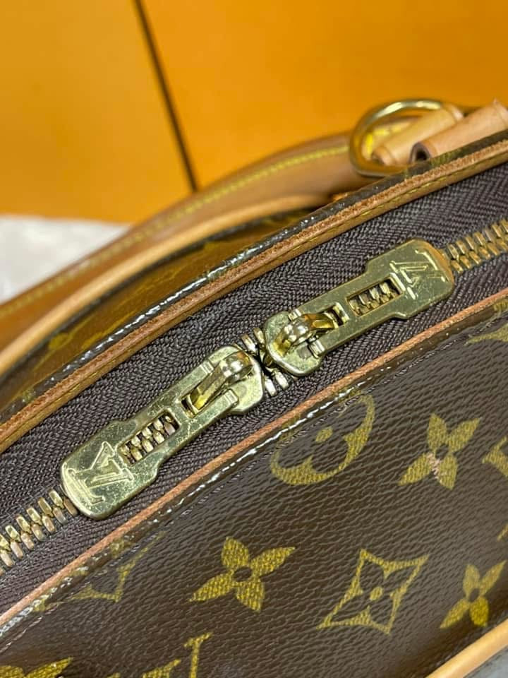 ELLIPSE PM HANDBAG MONOGRAM