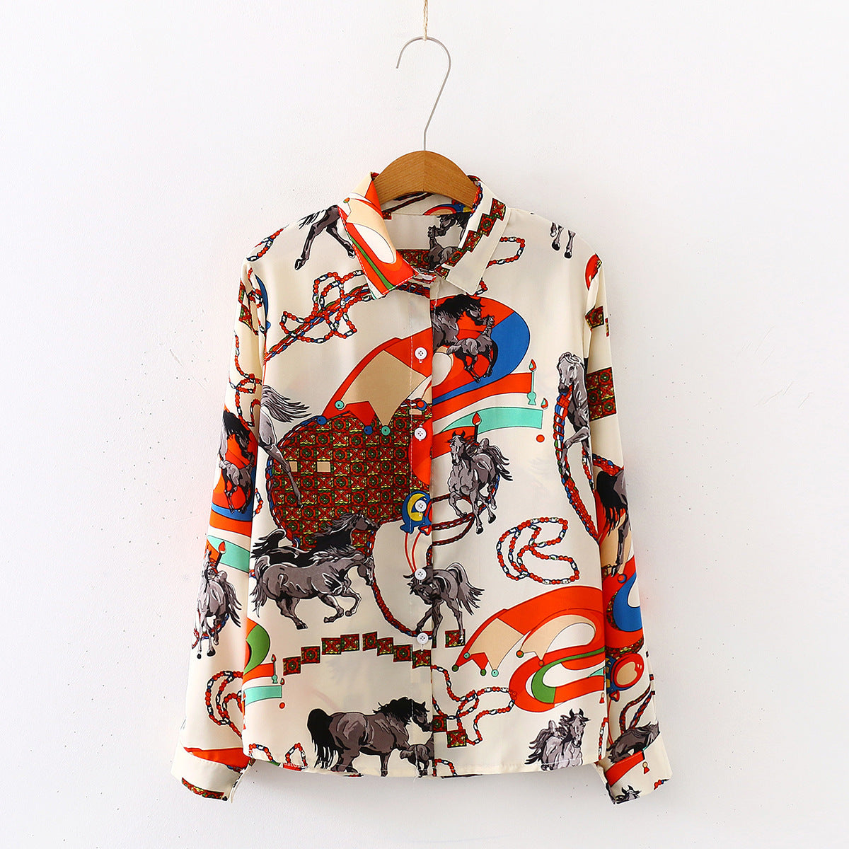 French vintage printed shirt with timeless patterns and elegant design, ideal for a stylish and classic look.