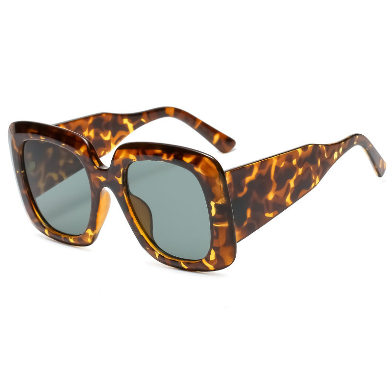 Fashion Men and Women Outdoor Retro Sunglasses – Stylish