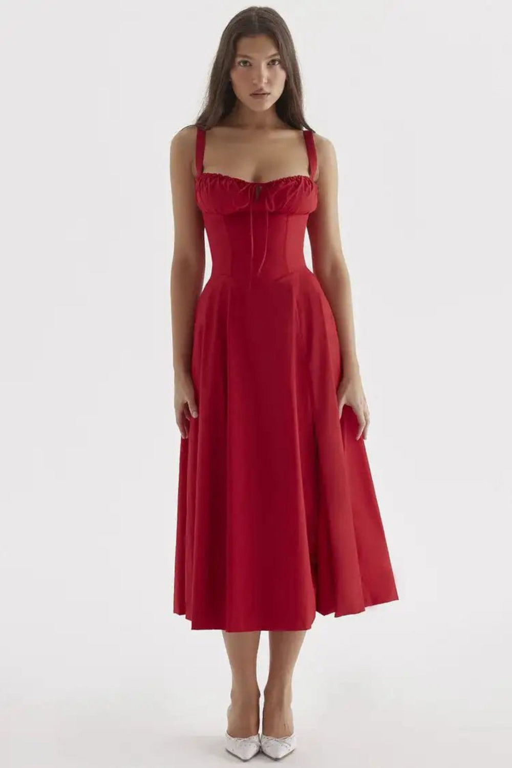 Elegant vintage pleated dress offering a timeless, sophisticated look.