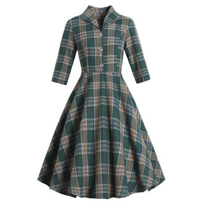 Retro Swing Dress – Vintage Style & Timeless Elegance