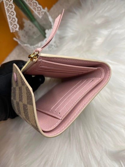 Damier Azur Portefeuille Victorine Trifold Wallet