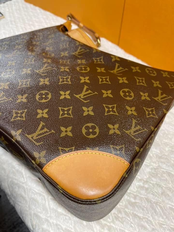 BOULOGNE 35 Shoulder Monogram Bag
