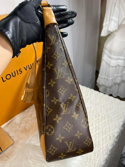 BOULOGNE 35 Shoulder Monogram Bag