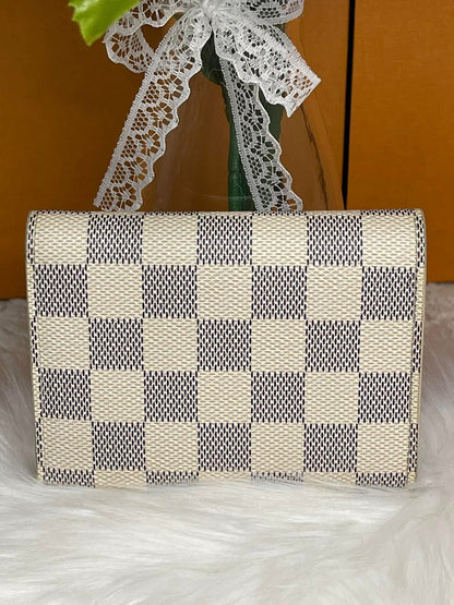 Damier Azur Portefeuille Victorine Trifold Wallet