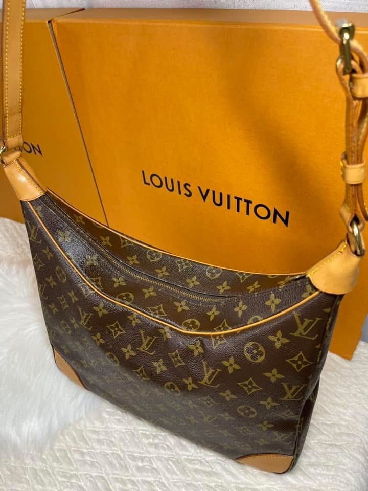 BOULOGNE 35 Shoulder Monogram Bag