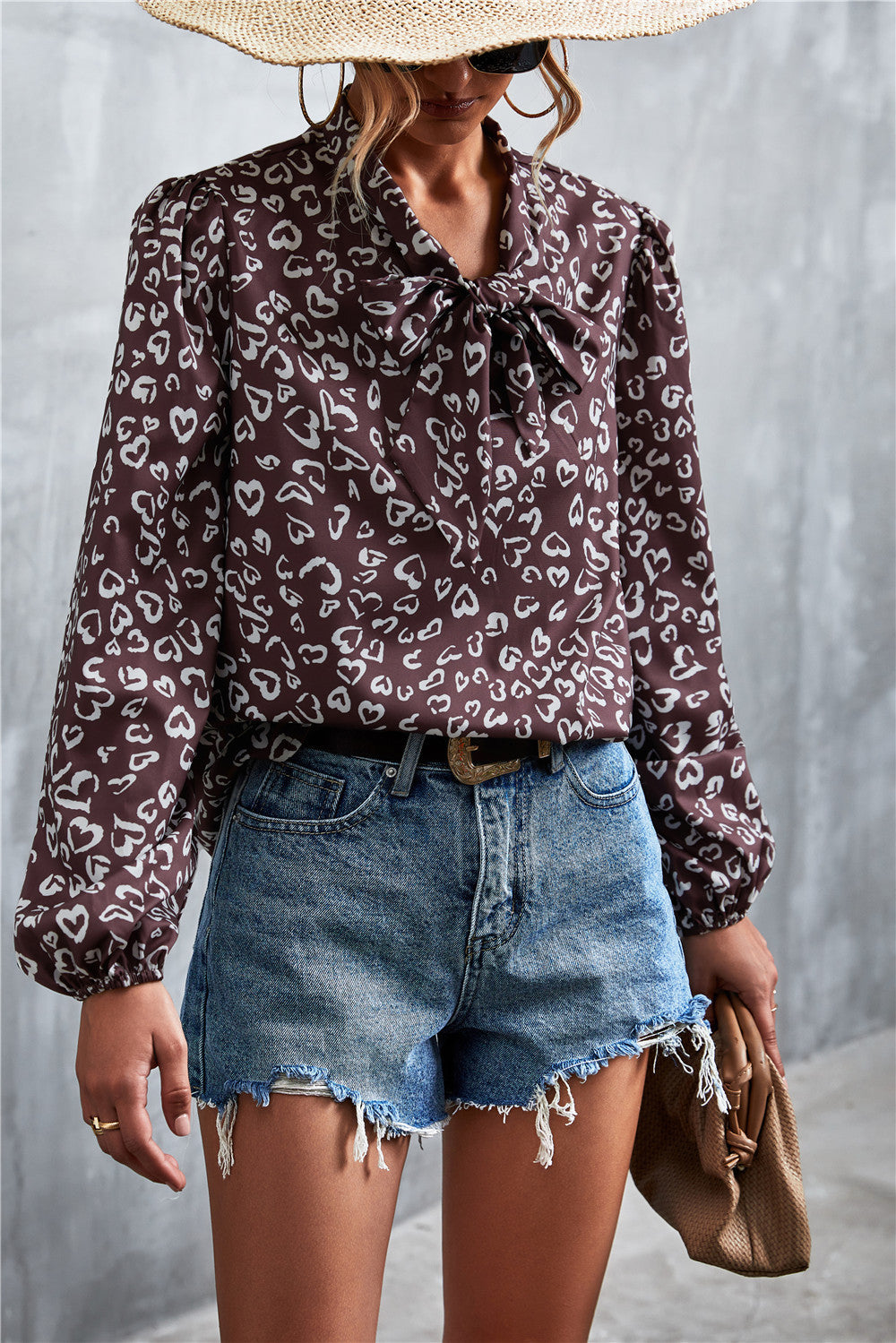 Fashionable Lace Vintage Printed Shirt for Women
